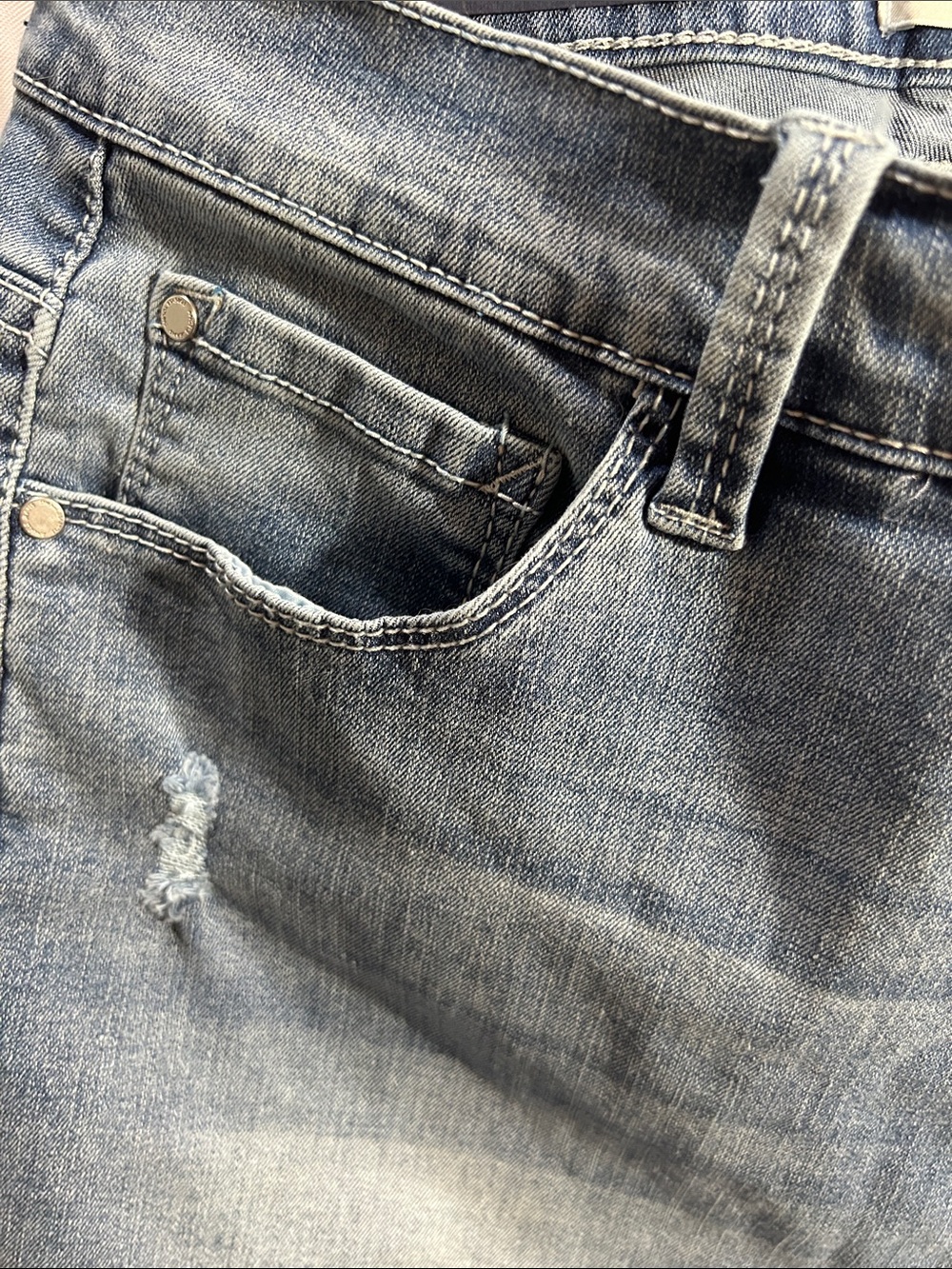 NWT Angels Forever Young Women's Forever Skinny Mid-Rise Crop Jeans - Picture 11 of 16